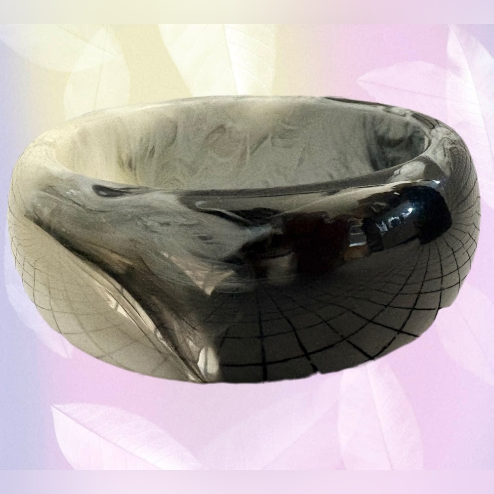 Milky Black White + Gray Chunky Bangle Bracelet Kenilworth